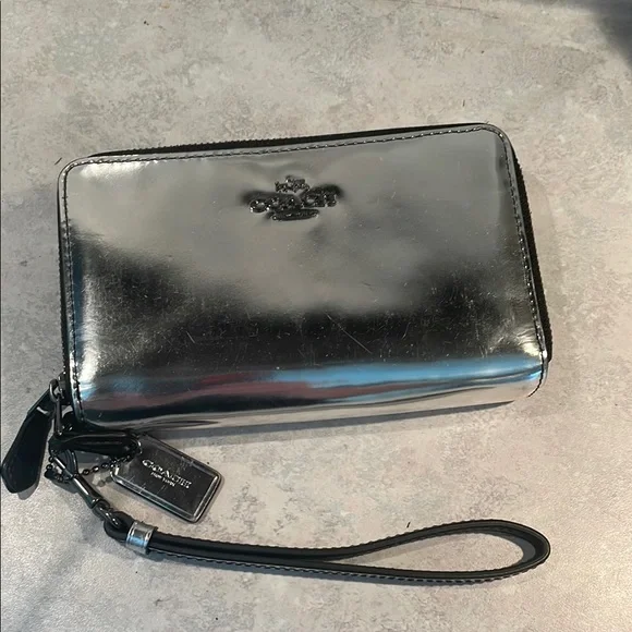 Coach Wristlet/Wallet - Picture 1 of 9